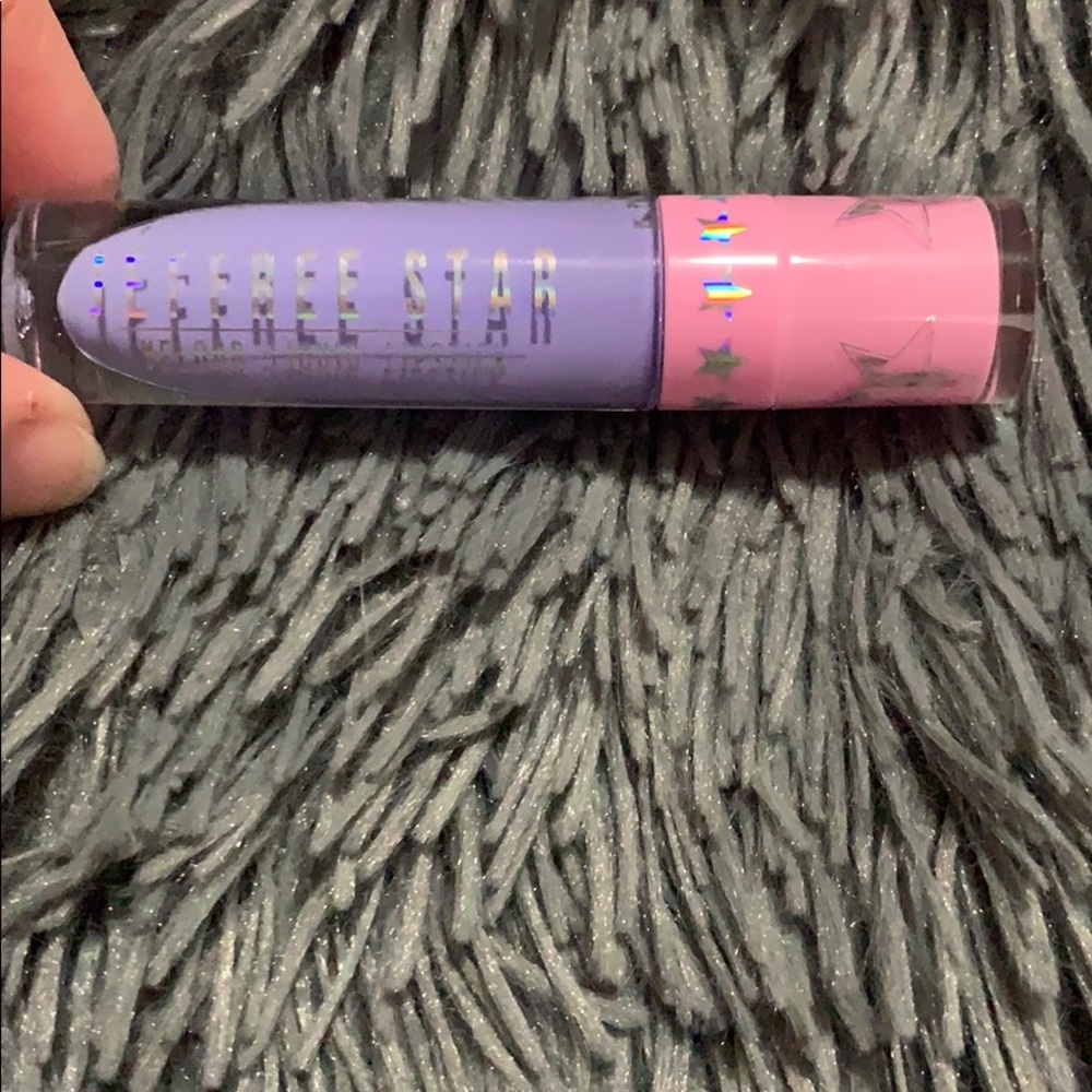 Brand New from Jeffree Star VLL shade Diamond